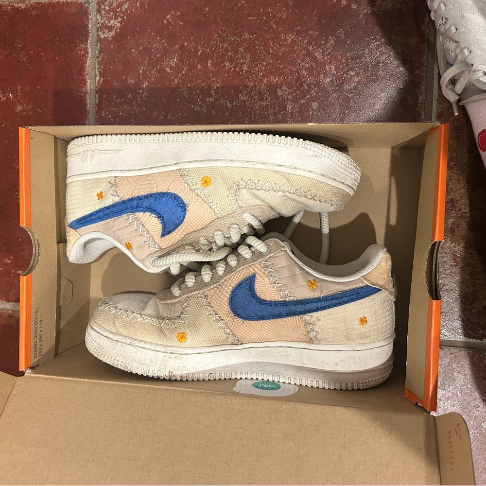 Nike Air Force 1 '07 PRM in Sail and Marina Blue